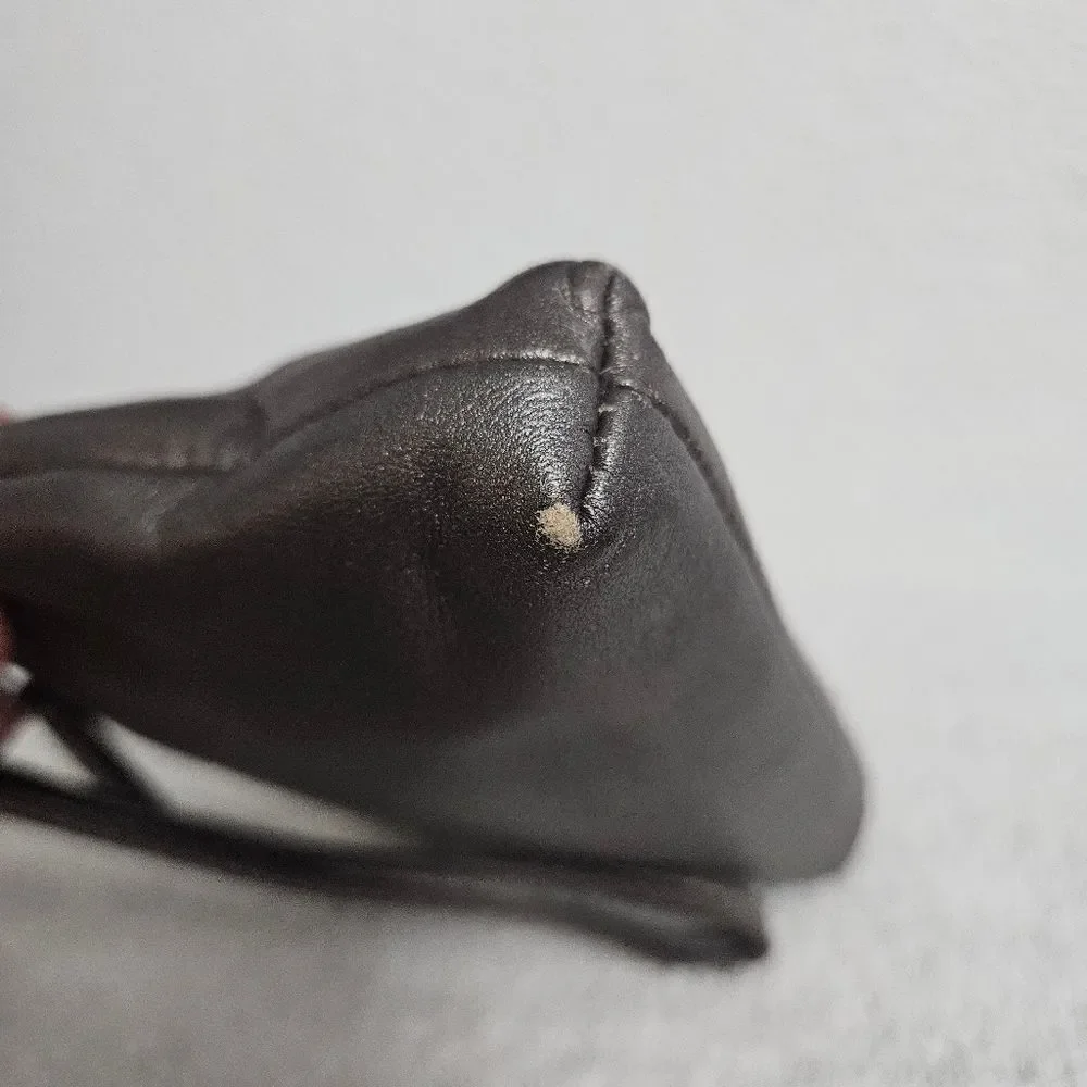 Coach wristlet gray